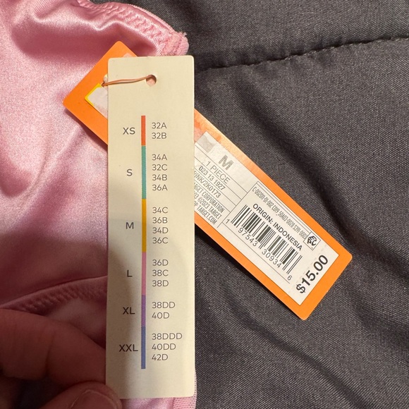 Bralette - Picture 2 of 3